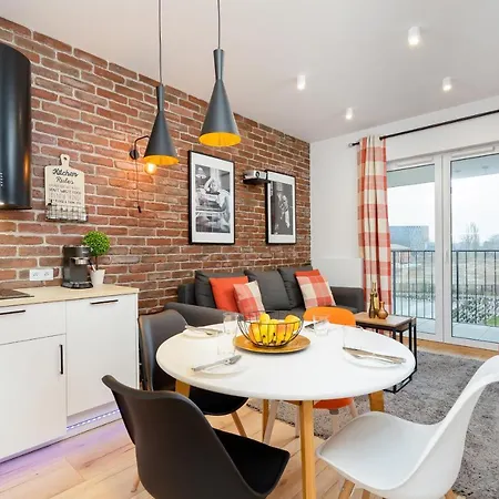 Cosy At The Main Station By Renters 아파트 *