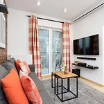 Cosy At The Main Station By Renters *