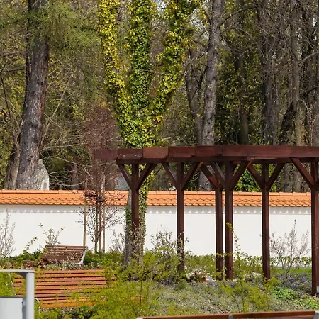 Apartamento Cosy At The Main Station By Renters Cracóvia